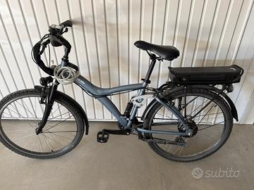 Bici elettrica Decathlon