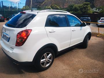 ssangyong corando 2.0.benzina gpl
