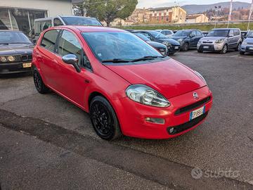 Fiat Punto 1.3 MJT II 75 CV 5 porte Virgin Radio