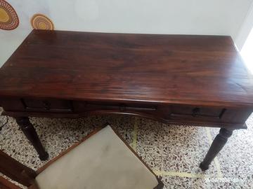 Scrittoio in legno+sedia