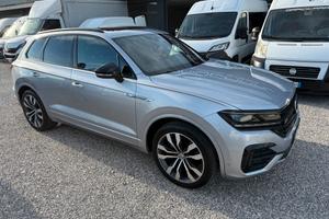 Volkswagen Touareg 3.0 V6 TDI 3 X R - LINE