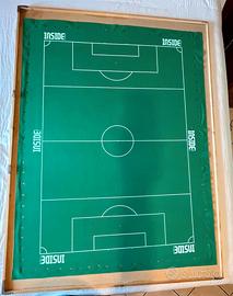 Tavolo da subbuteo montato su tavola in legno