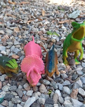 dinosauri in plastica set