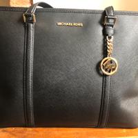 Michael kors temple tote