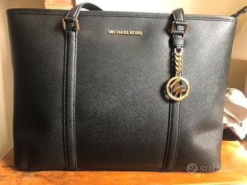 Michael kors temple tote