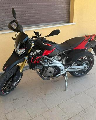 Aprilia dorsoduro 750