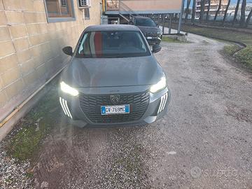 Peugeot 208 allure puretech 100 cv