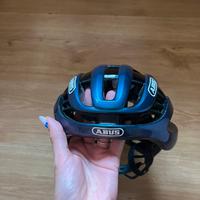 Casco Abus AirBreaker Flip Flop Viola