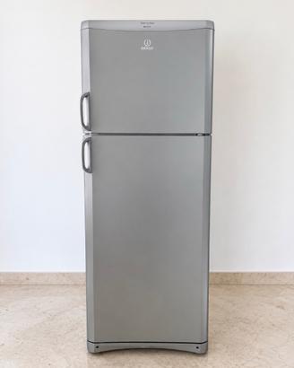 Frigorifero Indesit Total No Frost con congelatore