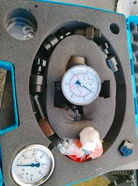 Manometro con accessori