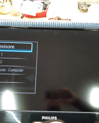 TV philips 26" 2hdmi 2scart vga