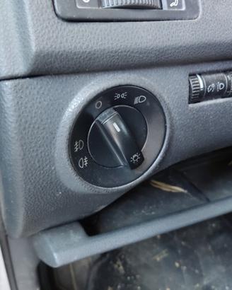 Interruttore fari VOLKSWAGEN POLO del 2004