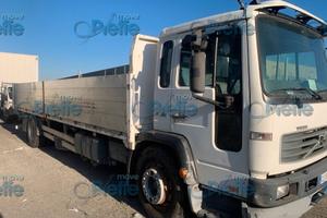 VOLVO FL6 250 CV., CASSONE PIANALE 8.50 MT.