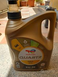 Olio autos TotalEnergie Quarz