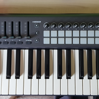 Novation Launchkey 49