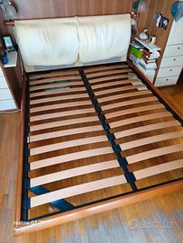 Letto matrimoniale in legno 