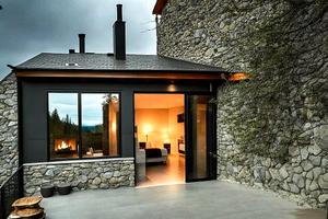 Abitazione centrale,indipendente e con giardino