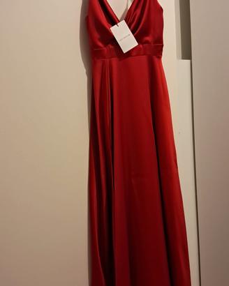 Abito da sera rosso di Flavio Castellani 