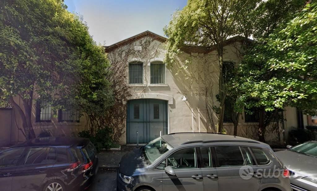 Immobile di 800 m² con più di 5 locali a Vicenza