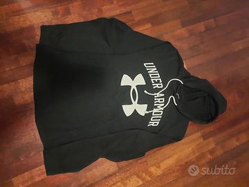 Felpa Under Armour con cappuccio e tasche nera
