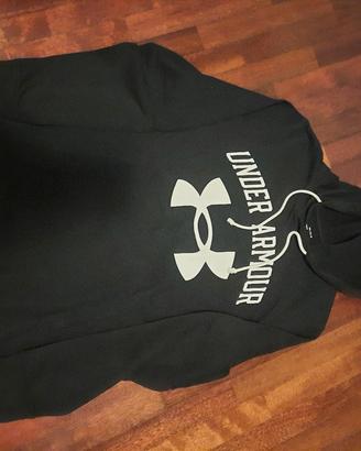 Felpa Under Armour con cappuccio e tasche nera