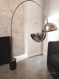 lampada da terra ad arco Reggiani (numerata)