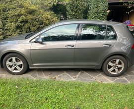 Volkswagen Golf per Neopatentati