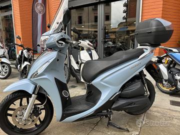 Kymco People S 200