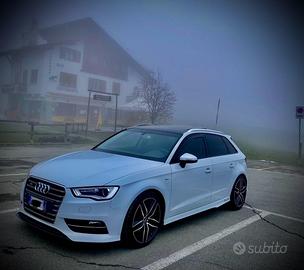 AUDI A3 2.0 TDI 150 CV ALLESTIMENTO S3