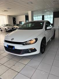 Volkswagen Scirocco 2.0 TDI 140CV DPF