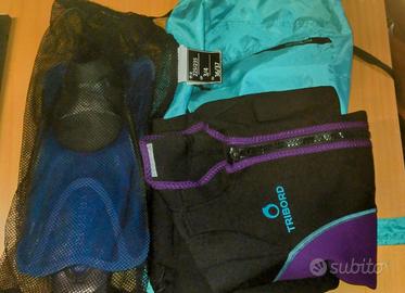 attrezzatura snorkeling pinne maschera boccaglio