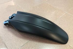 PARAFANGO ANTERIORE CL500 NERO