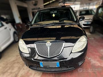 Lancia Ypsilon 1.2 Argento