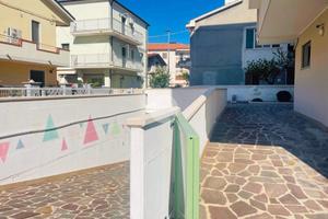 3 LOCALI A MONTESILVANO