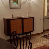 Mobile credenza