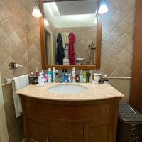 Mobile classico da bagno con specchio