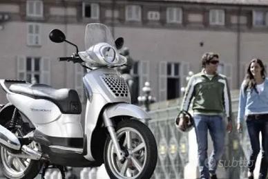 Scarabeo 125 i.e. 2011 da sistemare
