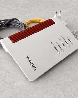 AVM Fritz!Box 7530 Modem Router WiFi Mesh VoIP