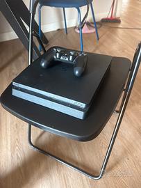 PlayStation 4 Slim + controller