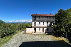 CASA INDIPENDENTE A VESTIGNÈ