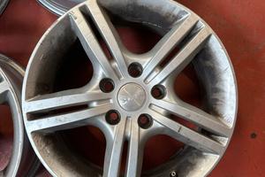 CERCHI USATI RAGGIO 16 POLLICI CHEVROLET Captiva -