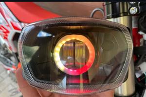 Angel eyes v-face moto