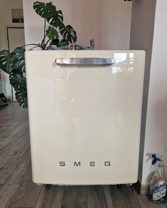 Lavastoviglie Smeg vintage