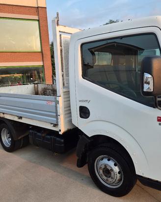 NISSAN CABSTAR CASSONE FISSO 2015
