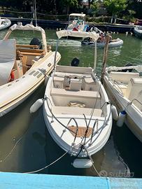 Barca in vetroresina 5 metri