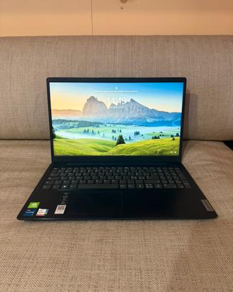 Lenovo IdeaPad3 i7