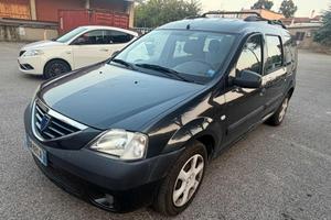 DACIA Logan MCV 1.6 16V 5p Lauréate senza lavoro