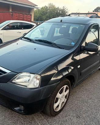 DACIA Logan MCV 1.6 16V 5p Lauréate senza lavoro