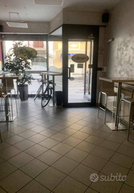 Immobile in asta di 80 m² con 1 locale a Valenza - Vista 2