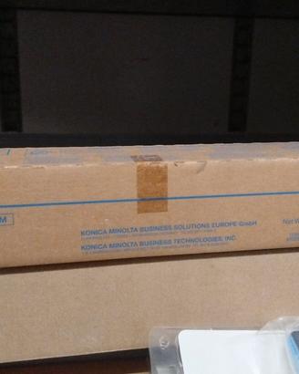 Toner minolta tn216m